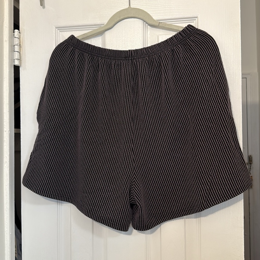 Black Ribbed Short Sleeve Matching Set - Picture 5 of 6